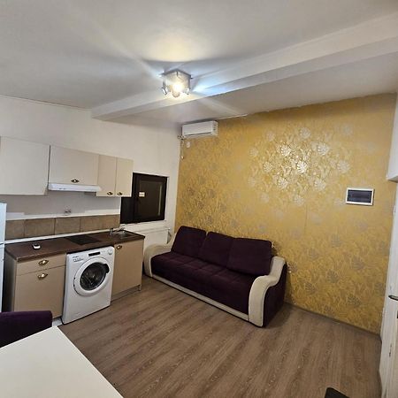 Stanford Aparthotel Gara De Nord ブカレスト エクステリア 写真