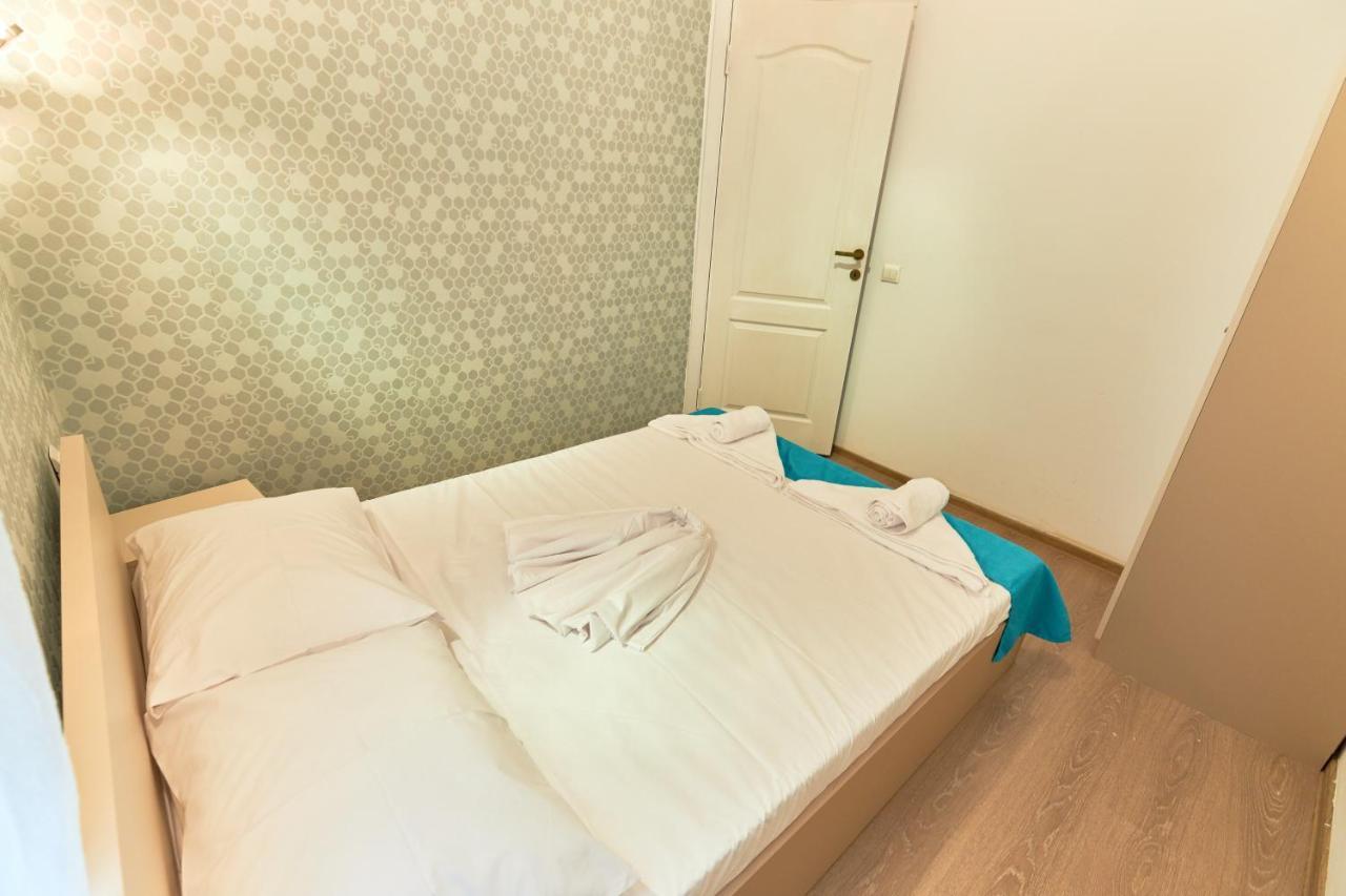 Stanford Aparthotel Gara De Nord ブカレスト エクステリア 写真