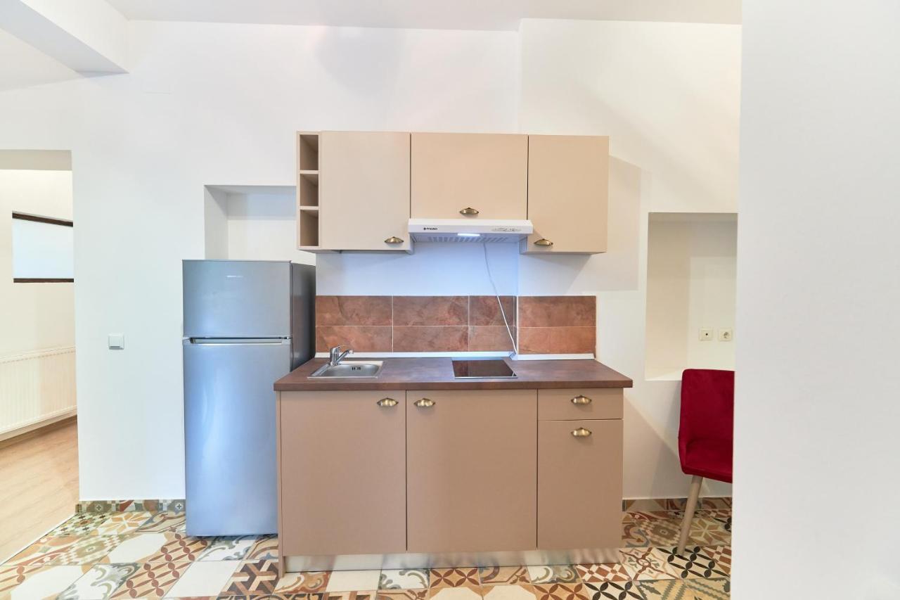 Stanford Aparthotel Gara De Nord ブカレスト エクステリア 写真