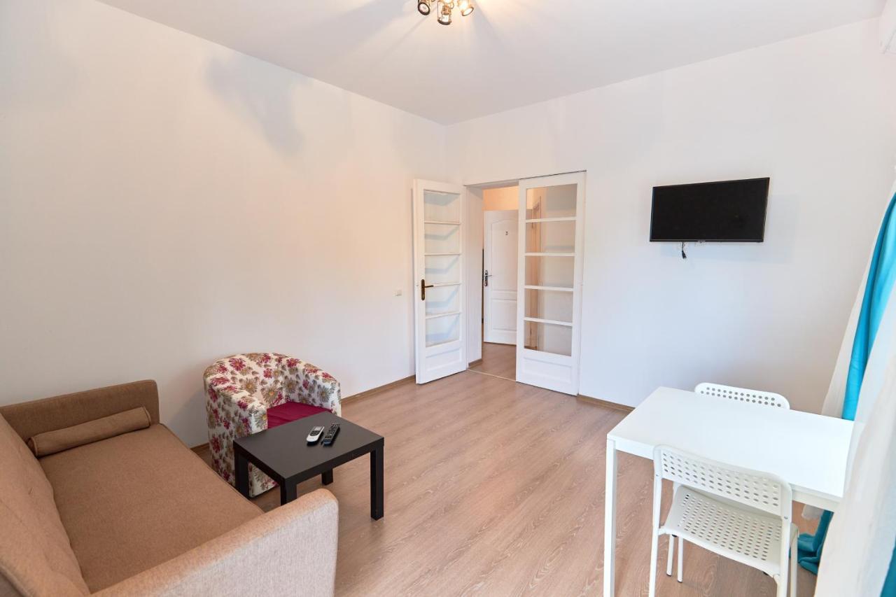 Stanford Aparthotel Gara De Nord ブカレスト エクステリア 写真