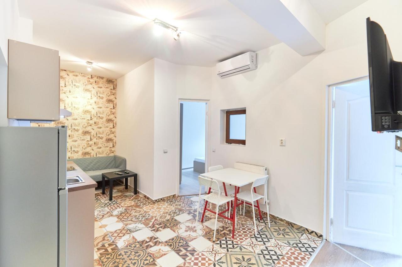 Stanford Aparthotel Gara De Nord ブカレスト エクステリア 写真