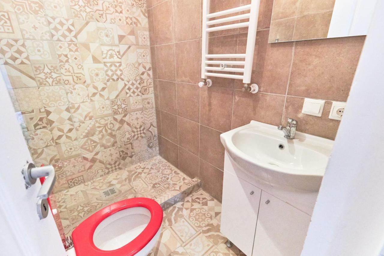 Stanford Aparthotel Gara De Nord ブカレスト エクステリア 写真
