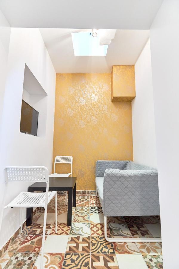 Stanford Aparthotel Gara De Nord ブカレスト エクステリア 写真