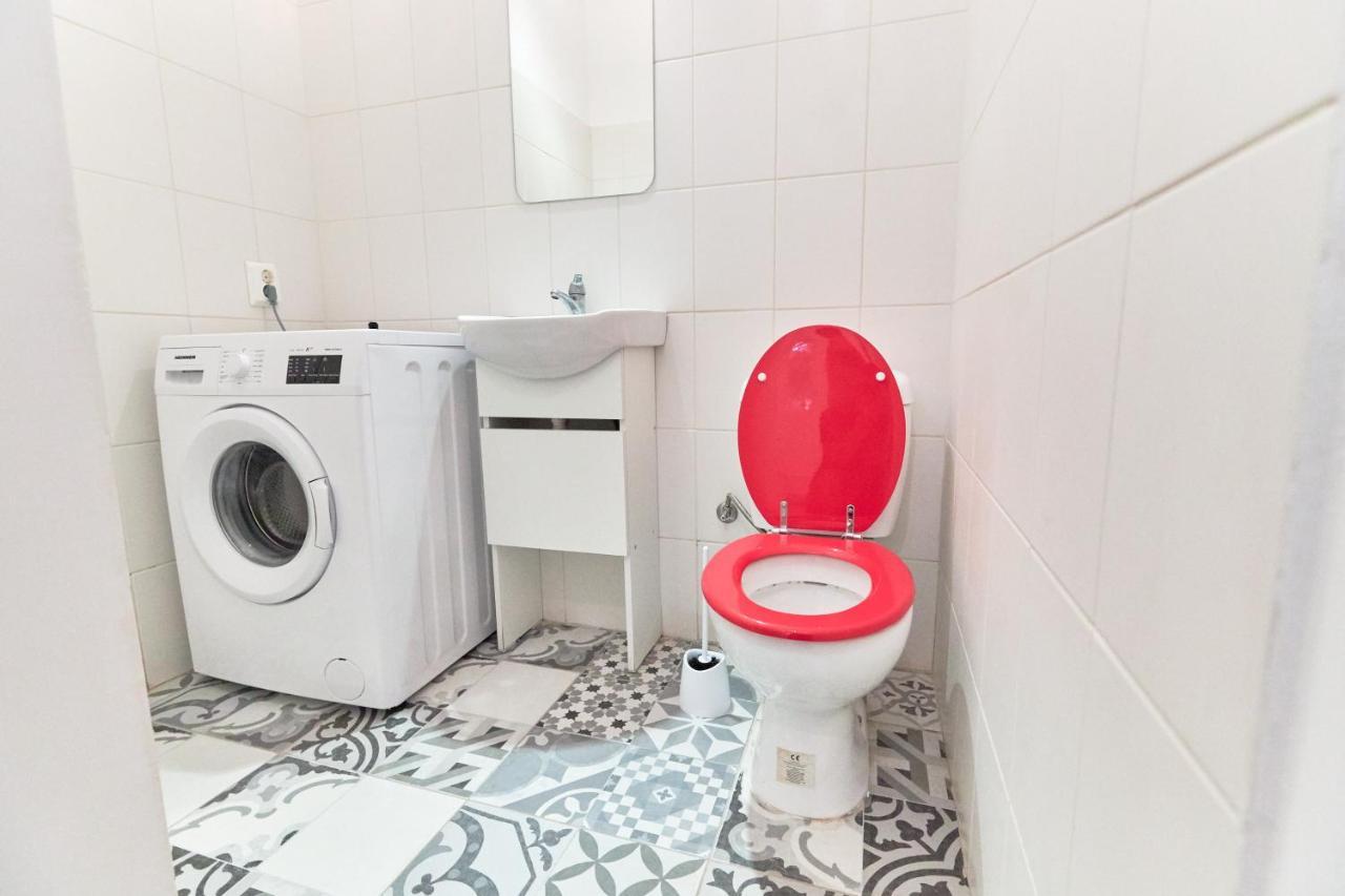 Stanford Aparthotel Gara De Nord ブカレスト エクステリア 写真