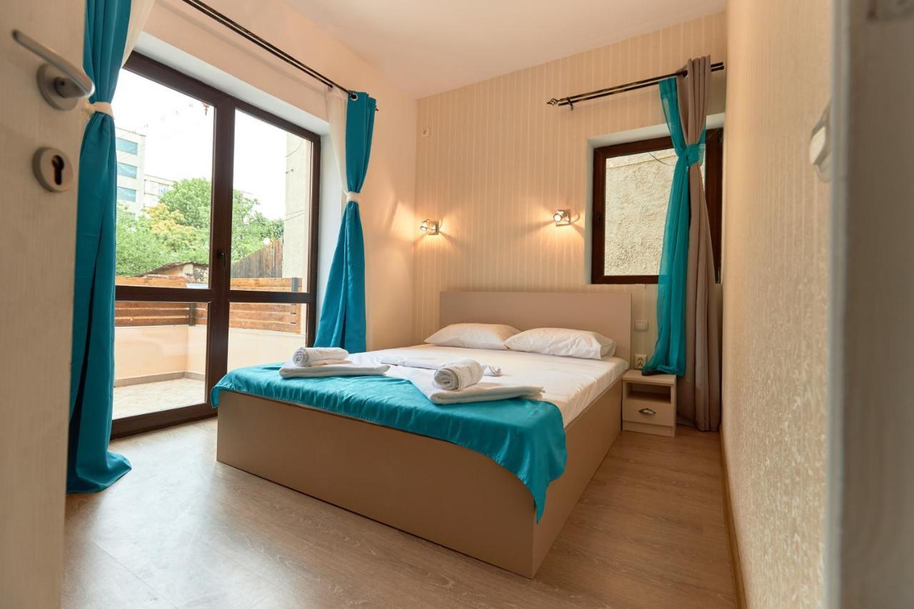 Stanford Aparthotel Gara De Nord ブカレスト エクステリア 写真