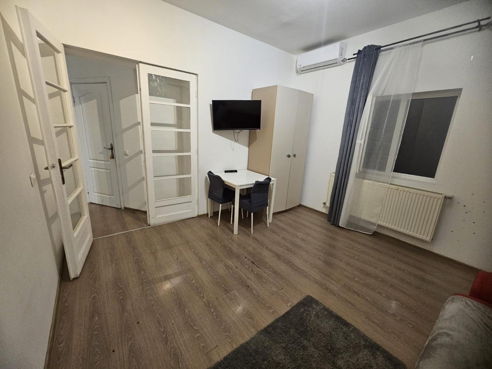 Stanford Aparthotel Gara De Nord ブカレスト エクステリア 写真